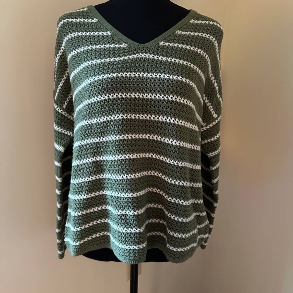 *OLD NAVY* Green x White Striped Long Sleeve Sweater Size Medium